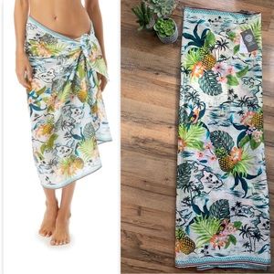 🏝️Vince Camuto Pareo Cover-Up 🏝️Island Life NWT
